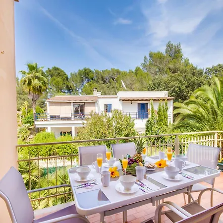 Holiday home For 9 Guests In