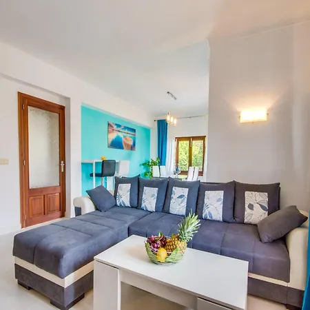 For 9 Guests In Semesterbostad Alcudia (Mallorca)